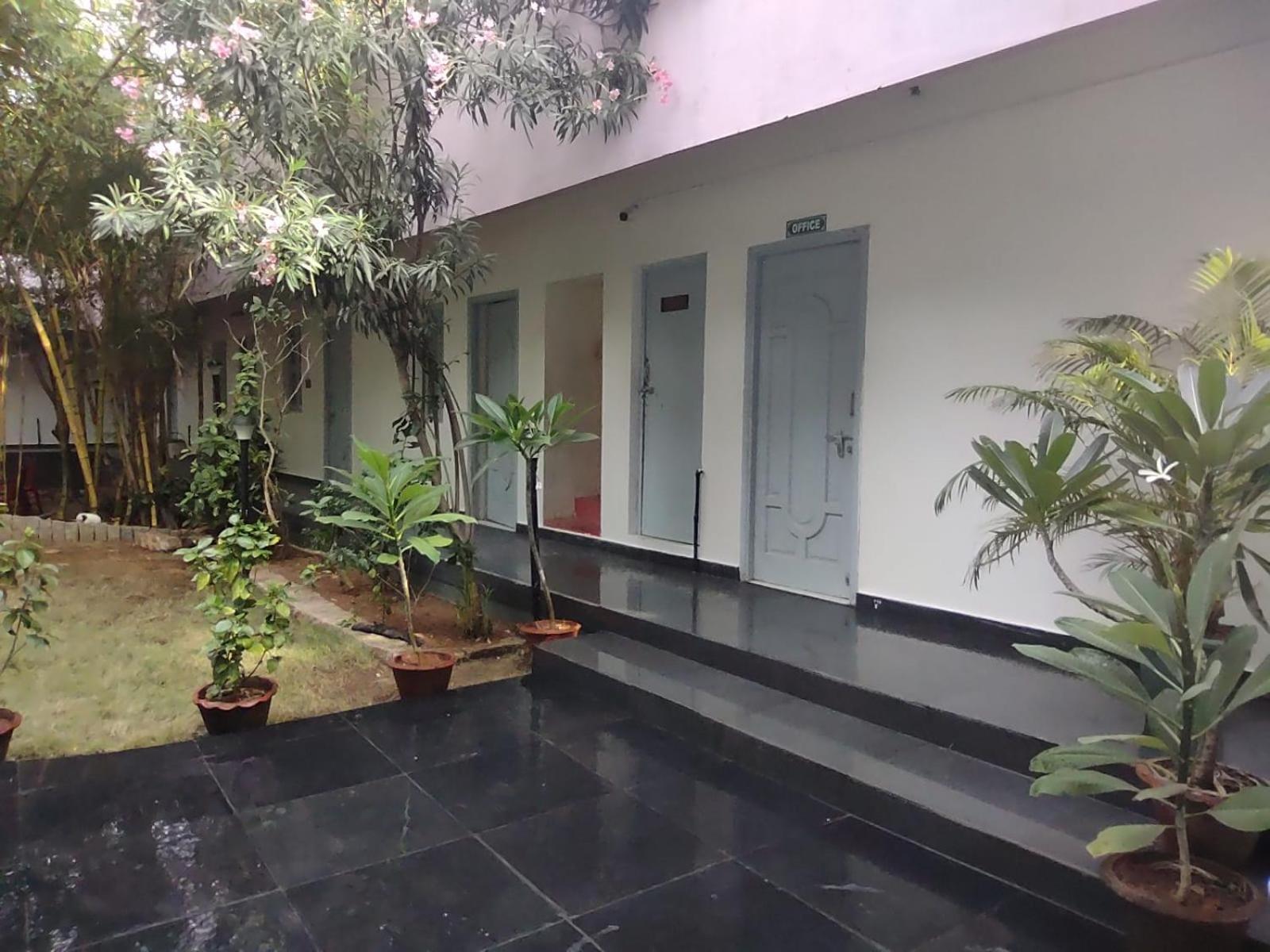 The Well Beach Side Guest House Auroville Exterior photo